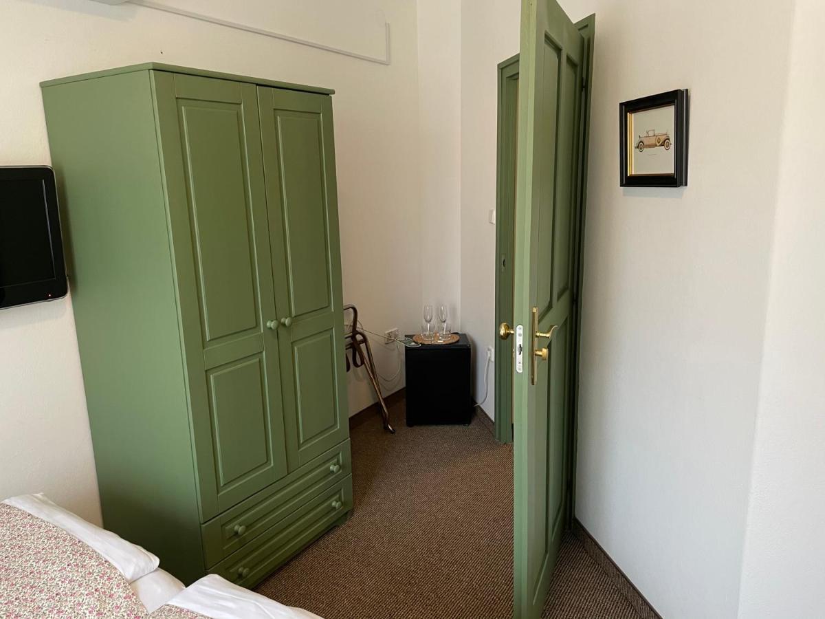 Villa Astoria Balatongyörök 외부 사진