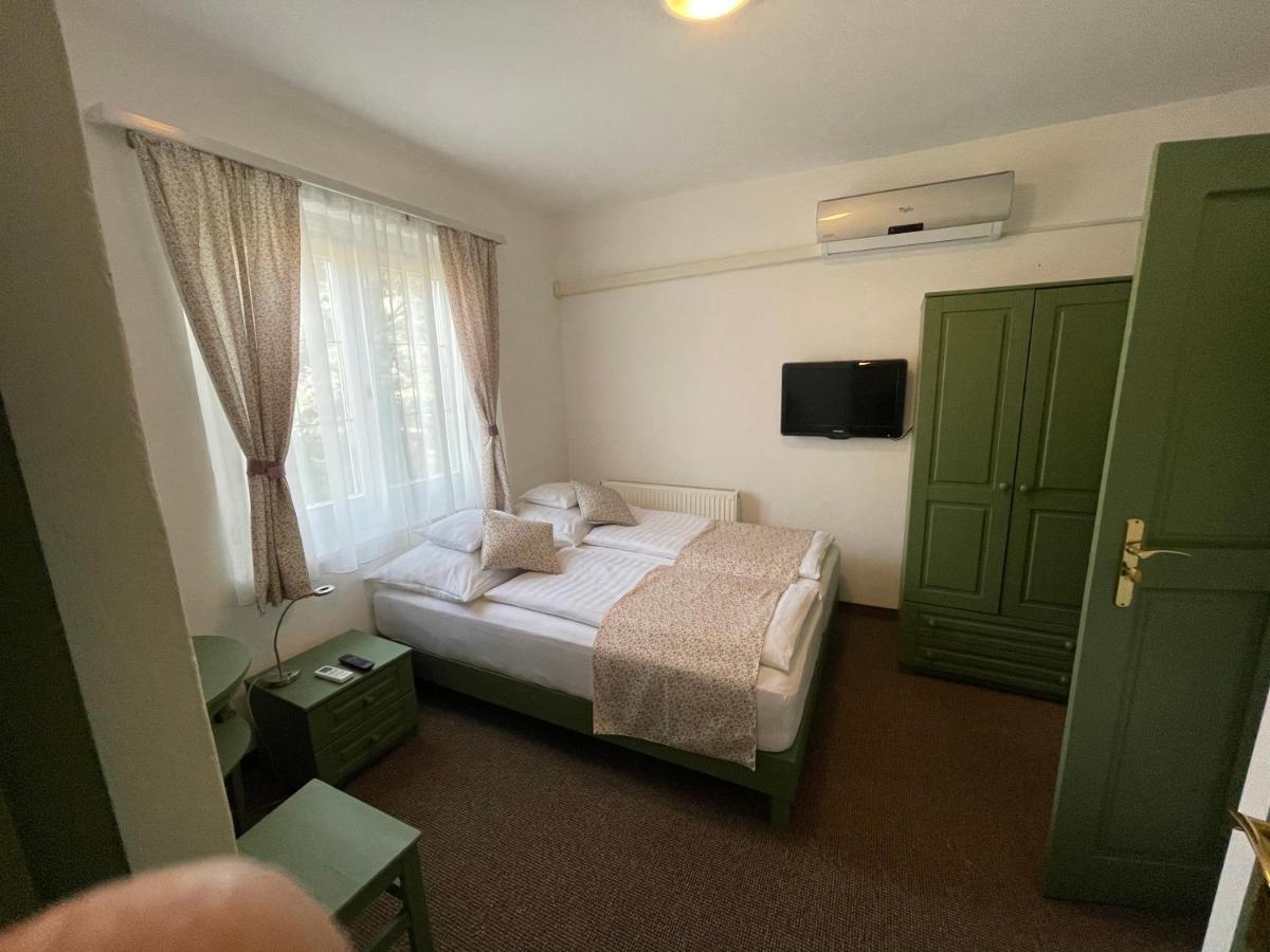 Villa Astoria Balatongyörök 외부 사진