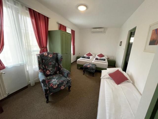 Villa Astoria Balatongyörök 외부 사진